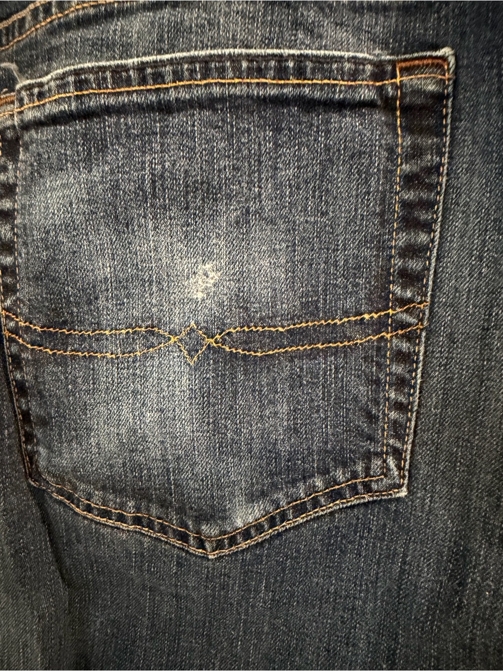 Lucky Brand Men's 181 Relaxed Straight Leg Jeans in Dark Blue 44 x 30 - Picture 4 of 4